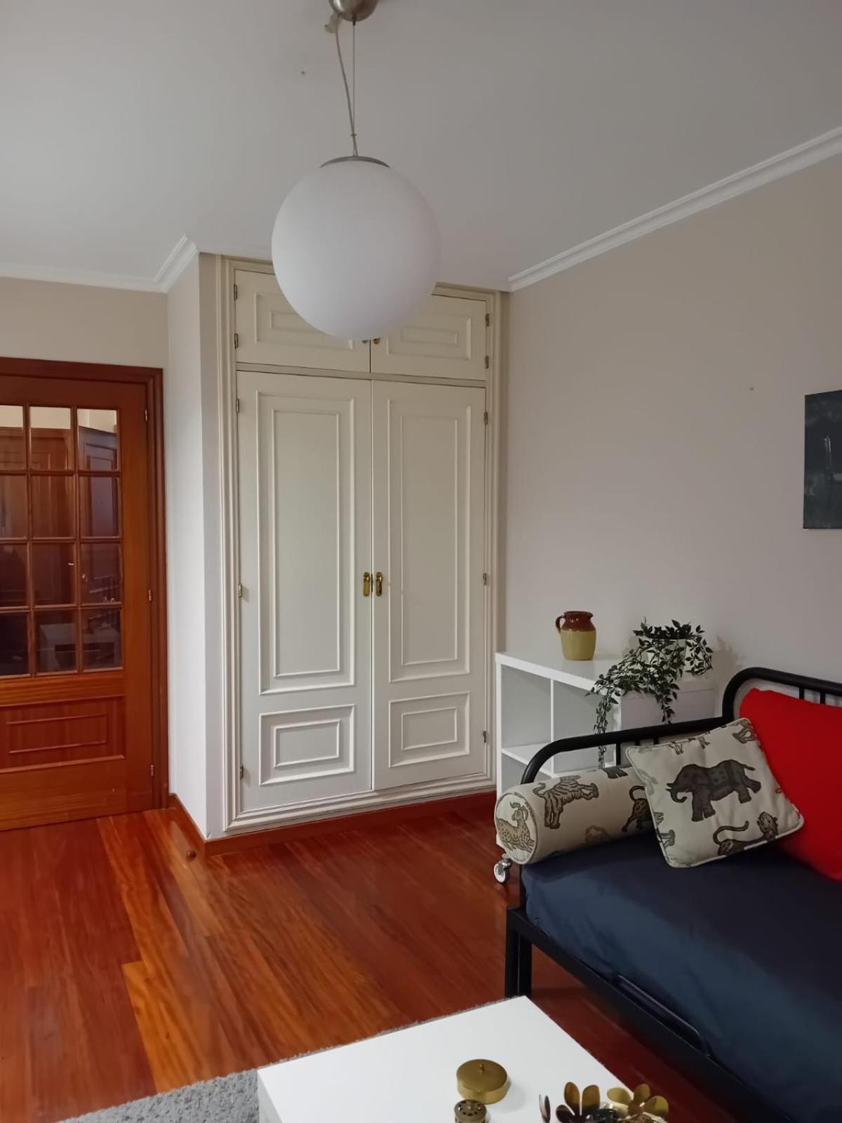 Vivienda En Casco Antiguo De Vigo Exterior foto